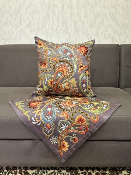 Spraying a floral Paisley at your home atmosphere, symbolism life, eternity, and fertility.