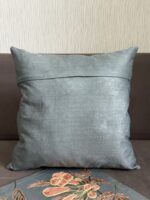 The Hummingbird feeding flowers nectar - Image 5